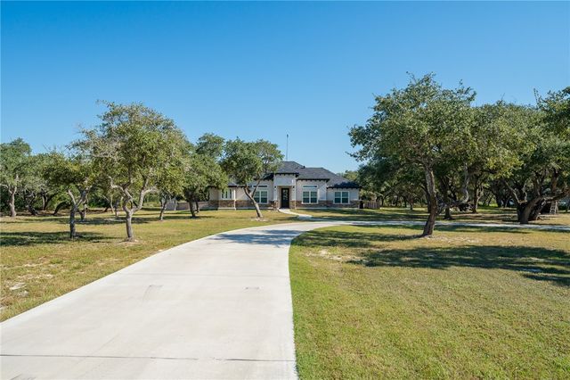 $659,999 | 1214 Rhodes Avenue | Aransas Pass