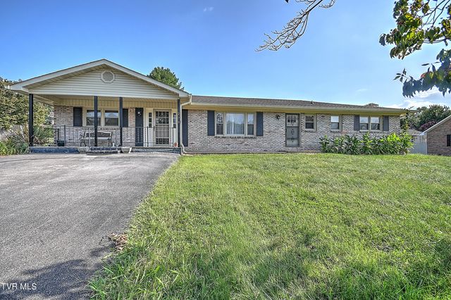 $289,900 | 279 Spring Valley Road | Bristol