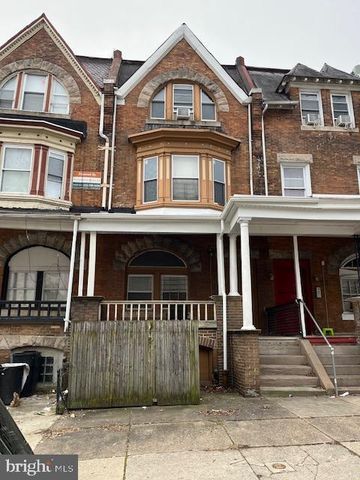 $1,000 | 4232 Chestnut Street | University City