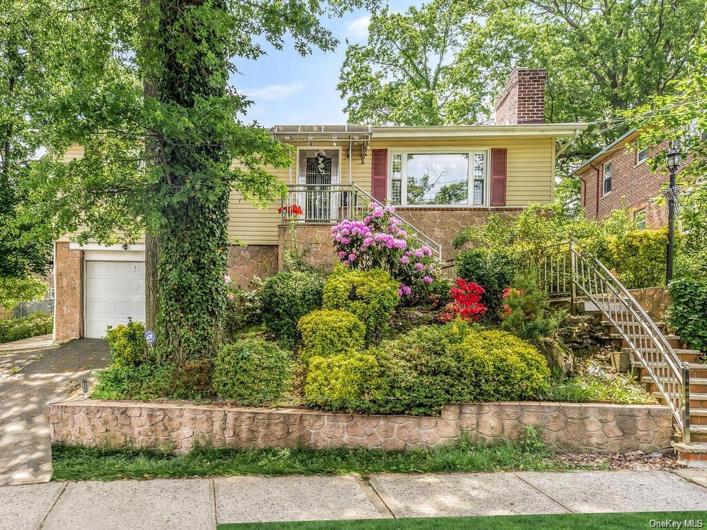 front view of house with a yard