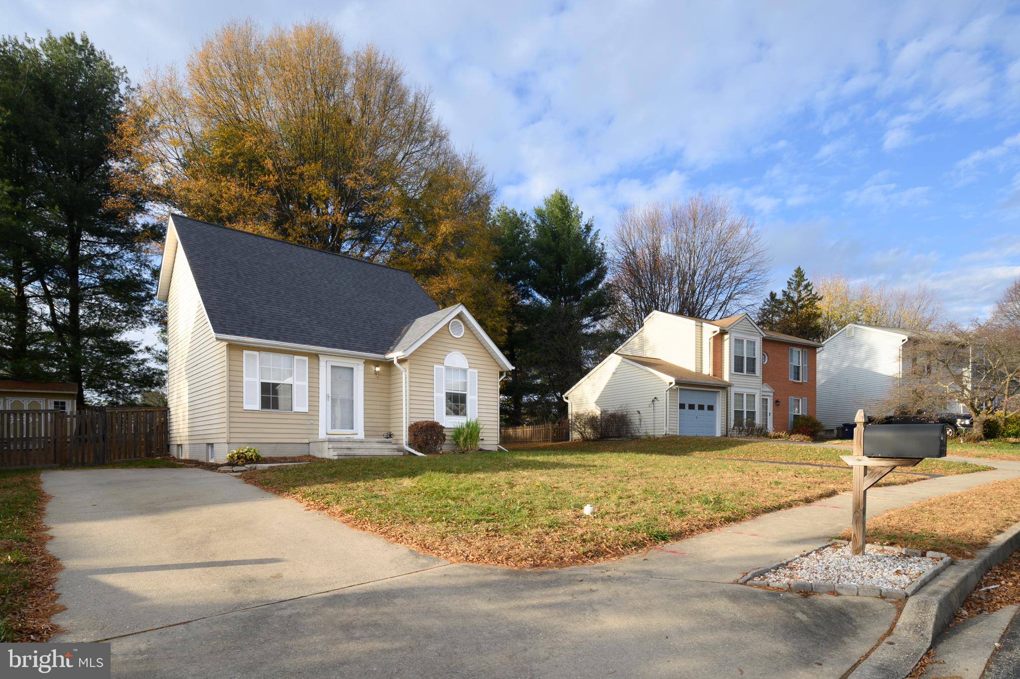 Welcome Home to 1591 Brimfield Circle