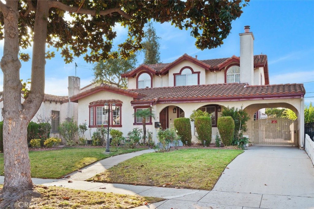 front view of house with a yard