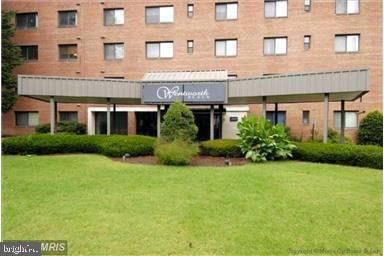 $1,695 | 3515 Washington Boulevard, Unit 406 | Ballston-Virginia Square