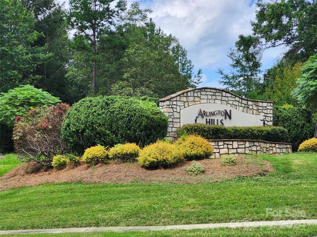 $400,000 | 8316 Max Meadows Drive | Mint Hill