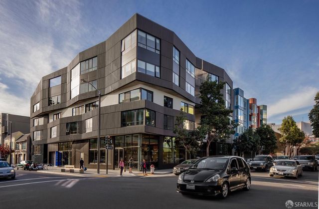 $1,100,000 | 400 Grove Street, Unit 209 | Hayes Valley