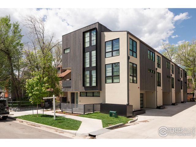 $2,099,000 | 1831 22nd Street, Unit 2 | Whittier