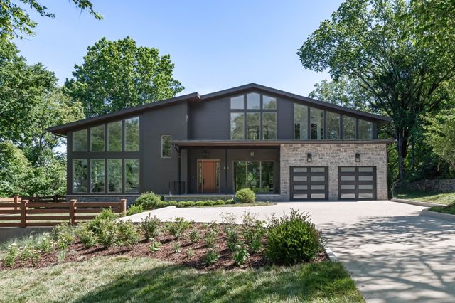 $3,450,000 | 819 Evansdale Drive | Green Hills-Midtown