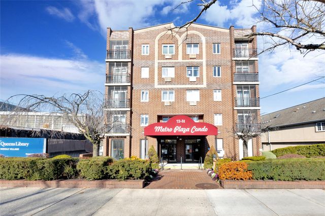 $468,000 | 72-29 Metropolitan Avenue, Unit 3D | Middle Village