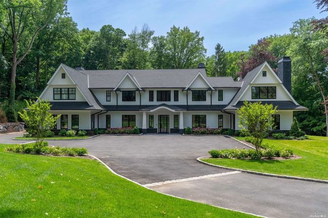 $5,705,900 | 16 Cowpath | Brookville Village