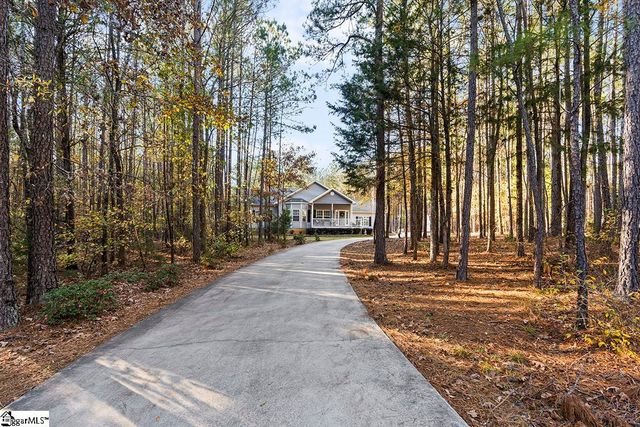 $425,000 | 122 Blackberry Patch Road