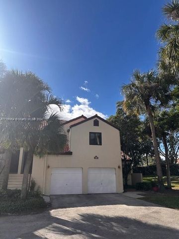 $290,000 | 12 Vía De Casas Sur, Unit 104 | Boynton Beach