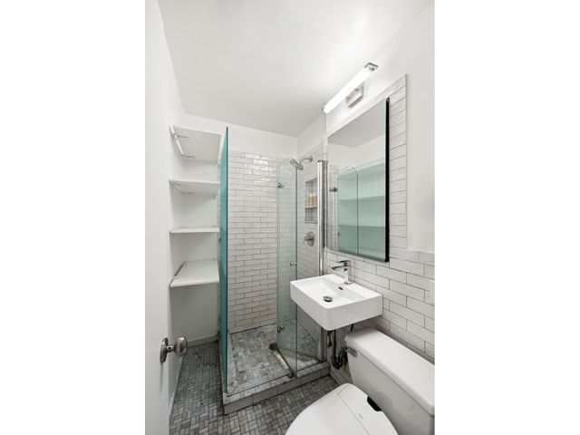 $3,695 | 126 East 30th Street, Unit 2B | NoMad