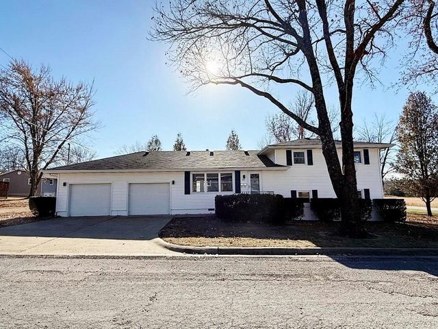 $234,000 | 202 West Freeman Street | El Dorado Springs