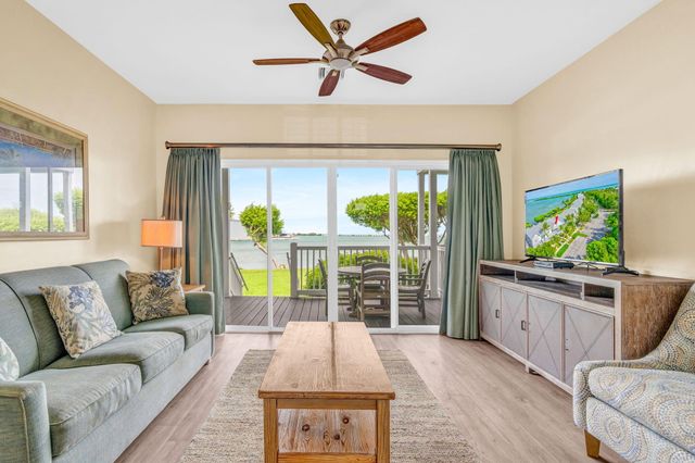 $694,000 | 5070 Sunset Village Drive, Unit C103 | Duck Key