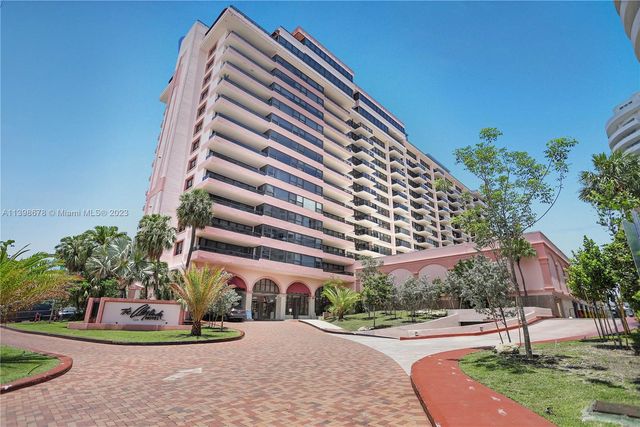 $599,000 | 5225 Collins Avenue, Unit 1216 | The Alexander