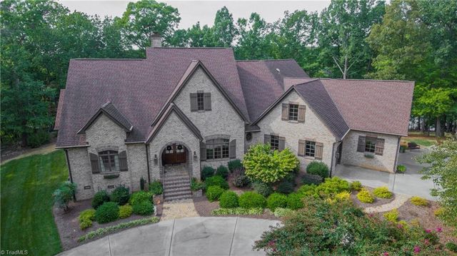 $1,490,000 | 185 Point View Court | Healing Spring Township - Davidson County