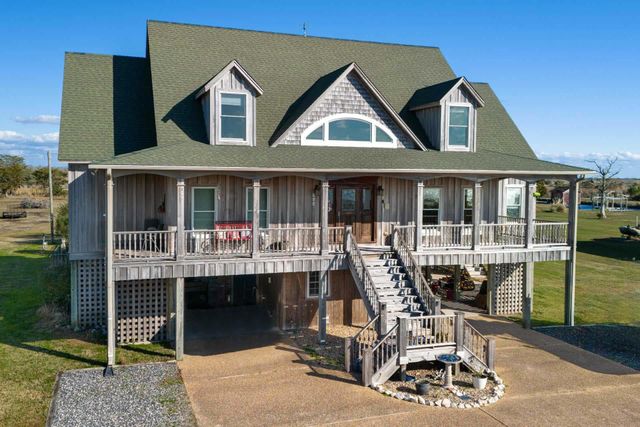 $849,000 | 288 Bayview Drive | Croatan Township - Dare County