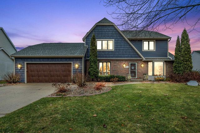 $419,900 | 3419 North Morrison Street | Appleton