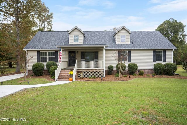 $440,000 | 104 Schley Avenue | Lake Waccamaw