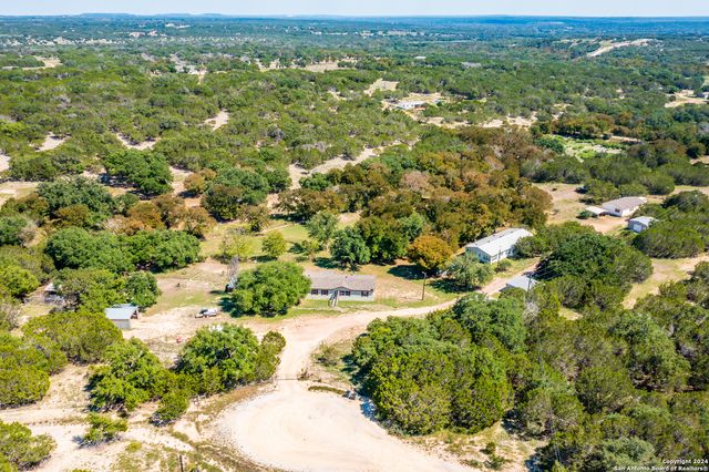 $725,000 | 747 Cove Ranch Road