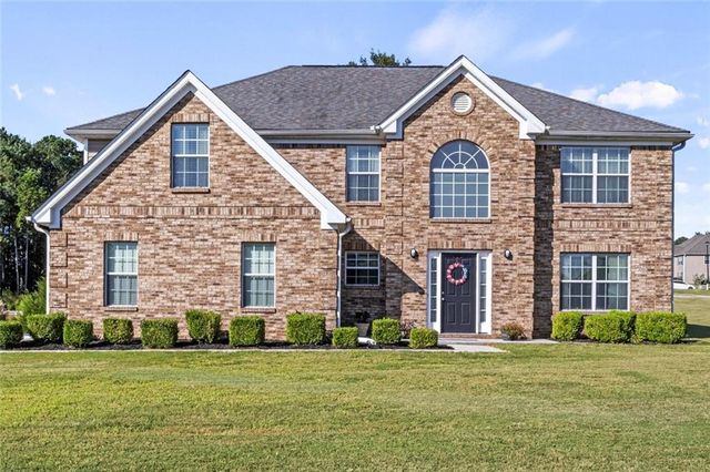 $407,500 | 2301 Acorn Way | Oakmont