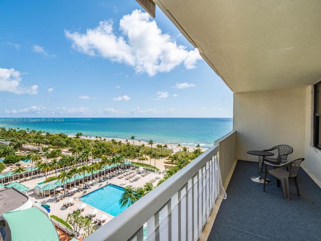 $4,900 | 9801 Collins Avenue, Unit 12E | Bal Harbour