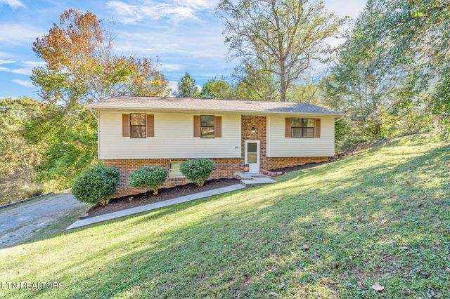 $279,900 | 258 Woodland Drive