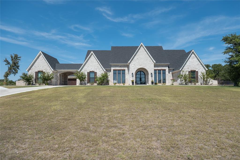 a view of house and outdoor space