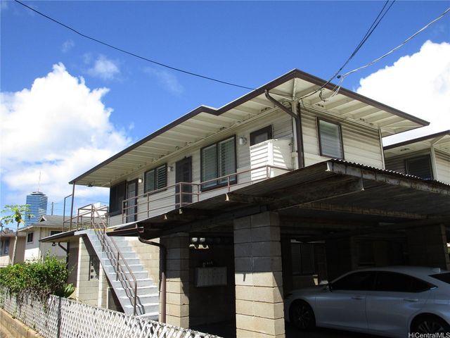 $1,500 | 1815 Young Street, Unit 4 | Moiliili