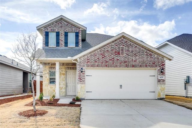 $2,400 | 1439 Rolling Fox Drive