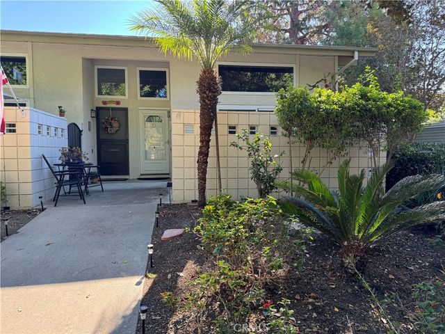 $499,000 | 146 Avenida Majorca, Unit D | Laguna Woods