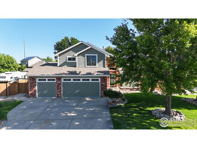 $675,000 | 807 Waxberry Court | Northeast Central Loveland