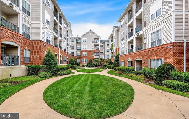 $2,300 | 4850 Eisenhower Avenue, Unit 122 | Exchange at Van Dorn Condominiums