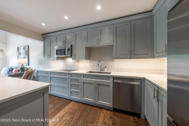 $5,750,000 | 3720 West Michael Drive, Unit 51 | Teton Village