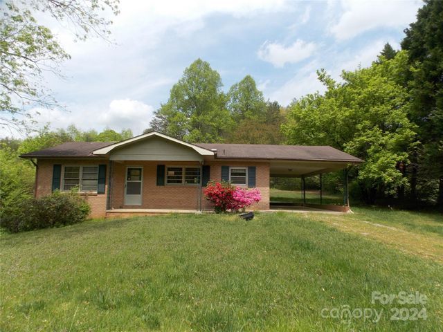 $256,500 | 3349 Blue Creek Road | Kings Creek Township - Caldwell County