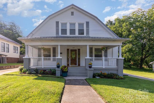 $299,000 | 205 Martin Luther King Jr Avenue South | Salisbury