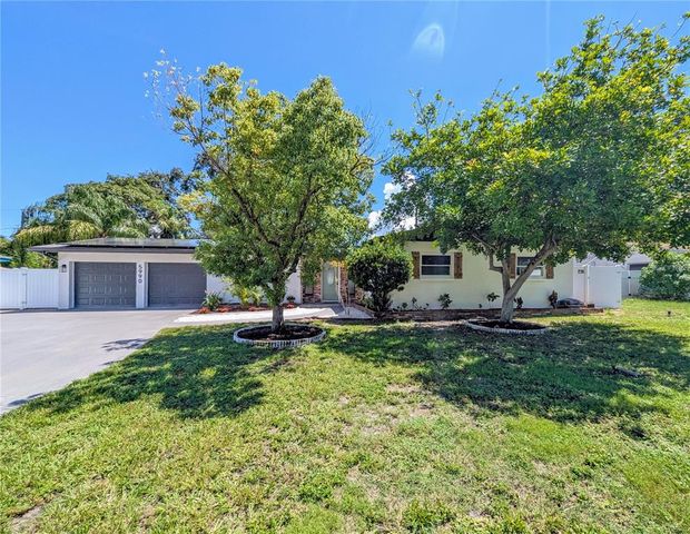 $695,000 | 5990 8th Street South | Greater Pinellas Point