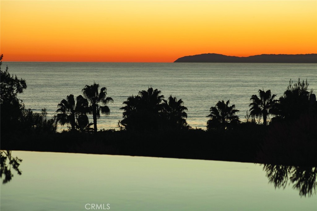 Year-Round Ocean, Sunset & Catalina Island Views