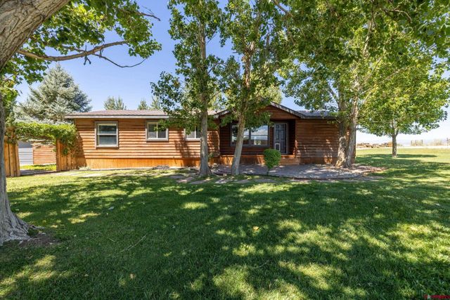 $389,900 | 61001 Highway 50