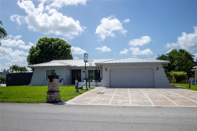 $3,850 | 3193 Northwest 65th Drive | Palm Aire Village West