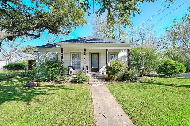 $210,000 | 602 West 2nd Street | Cleburne