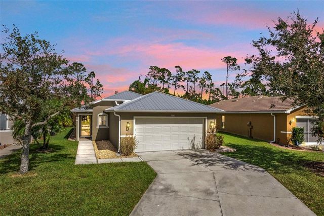 $299,900 | 13140 Southwest Pembroke Circle North