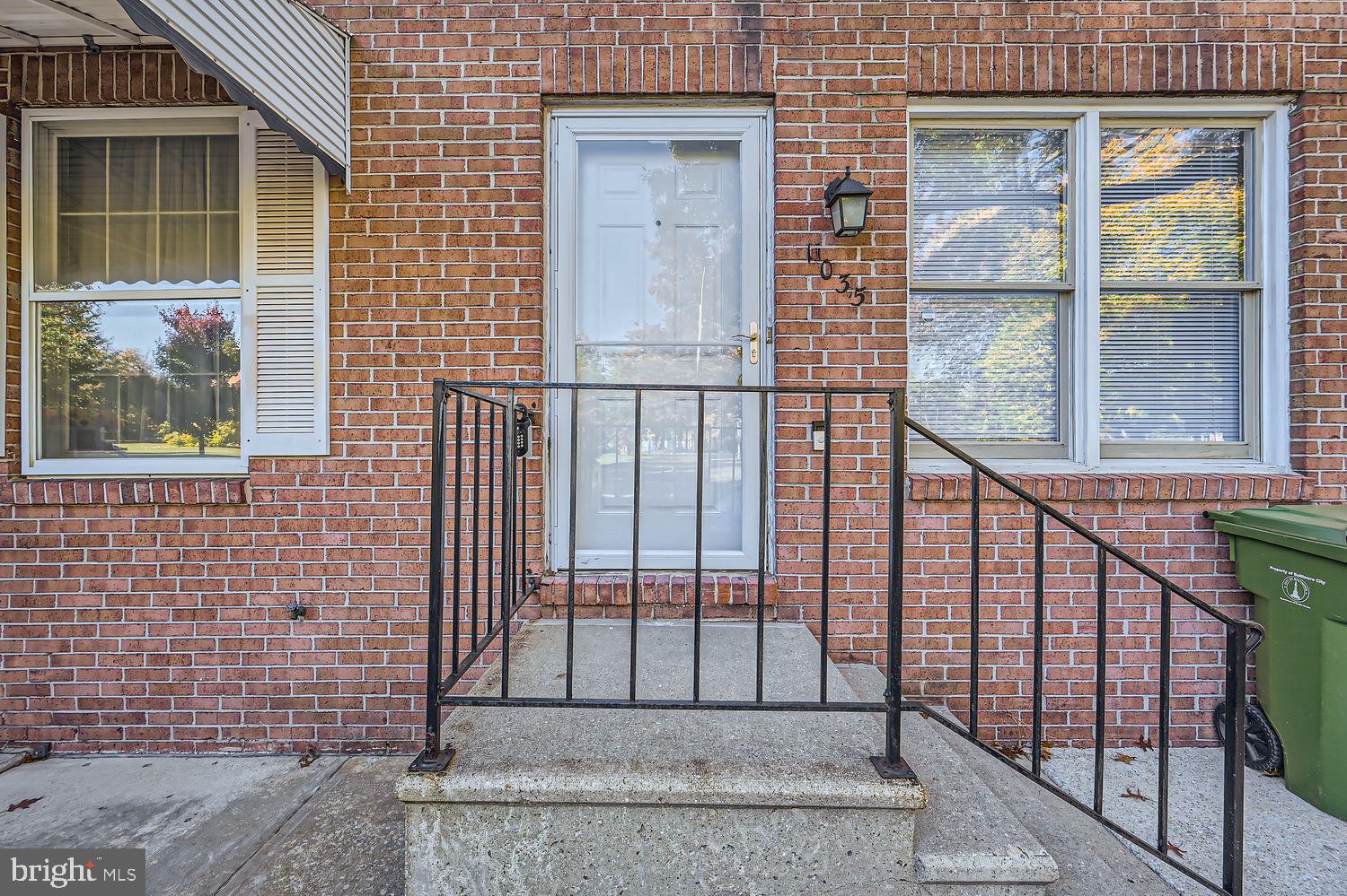 a view of entryway