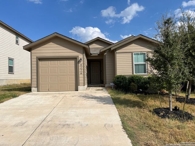 $1,600 | 4226 Toledo Mist | Southcross Ranch