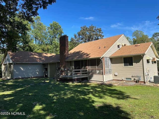 $415,000 | 244 Country Club Drive