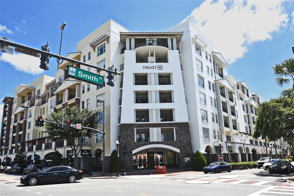 a front view of a building with street view