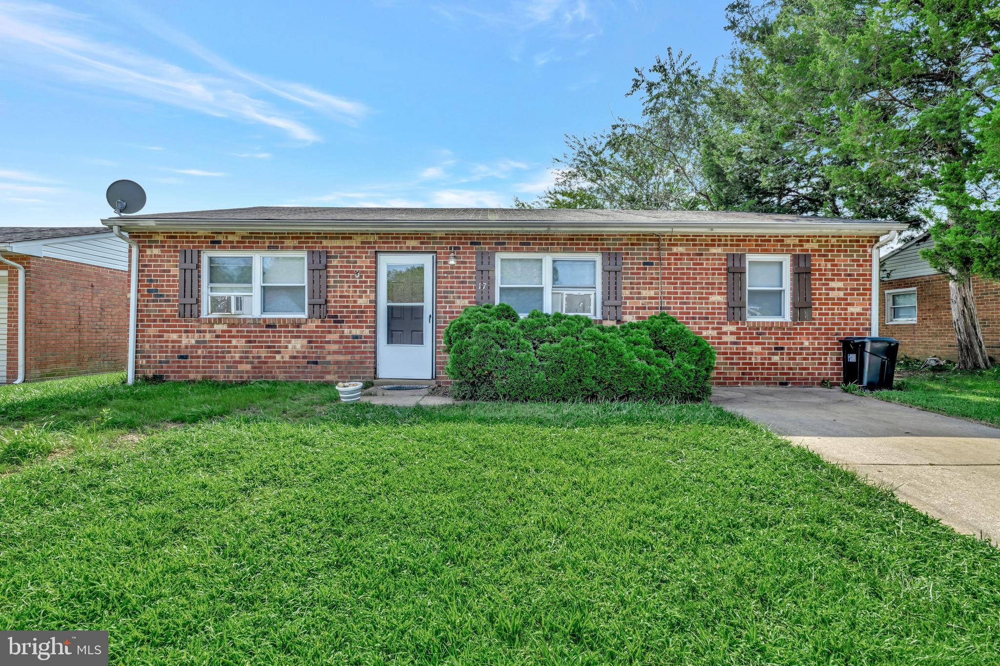 front view of house with a yard