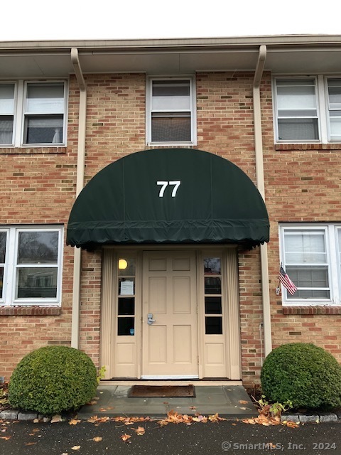 Welcome to 77 Winfield Street