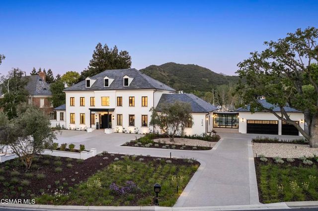 $13,500,000 | 264 West Stafford Road | Lake Sherwood