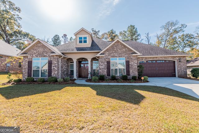 $430,000 | 222 Rustic Live Oak Trail | Warner Robins